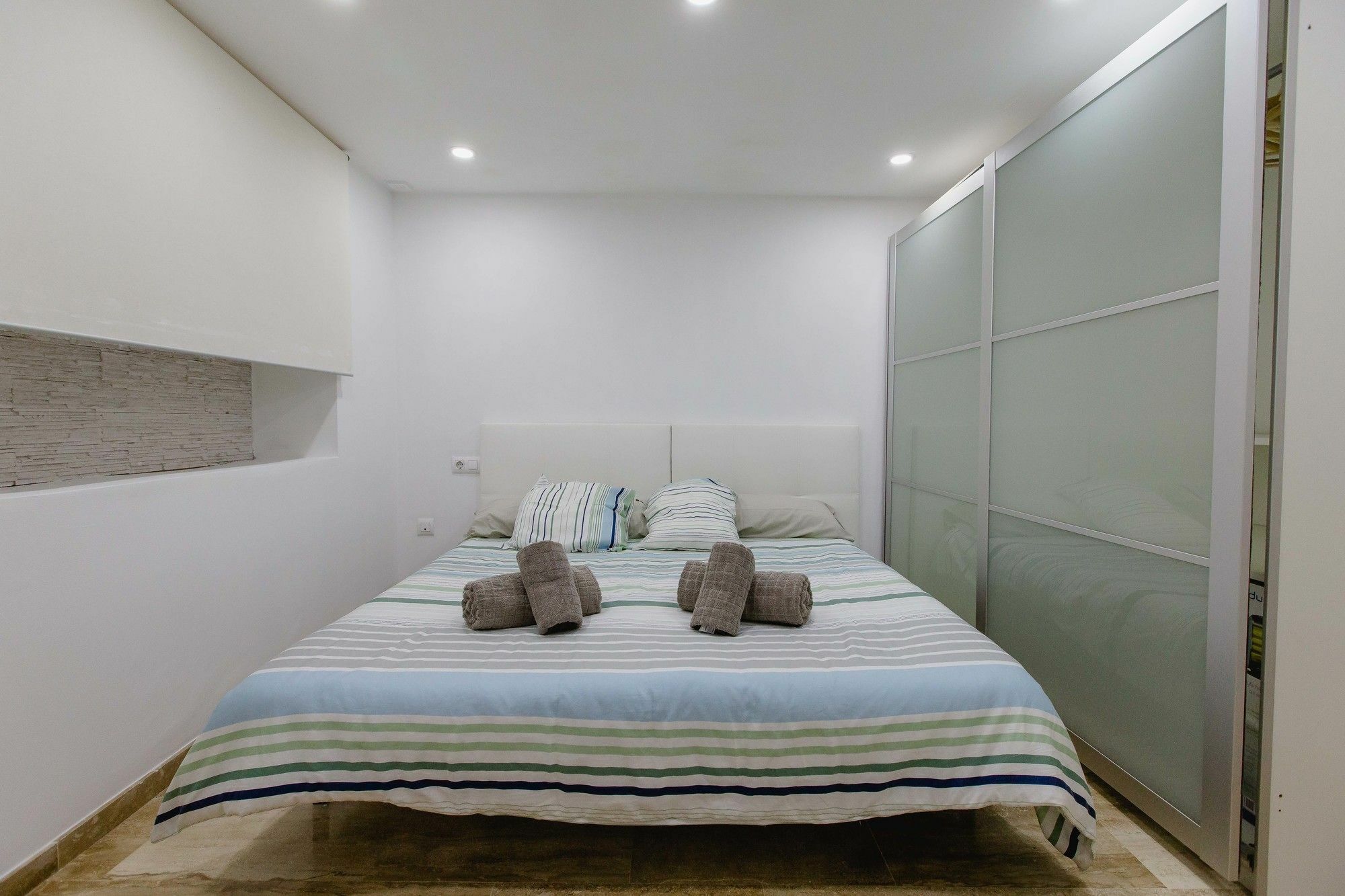 Apartamento La Merced กาดิซ ภายนอก รูปภาพ