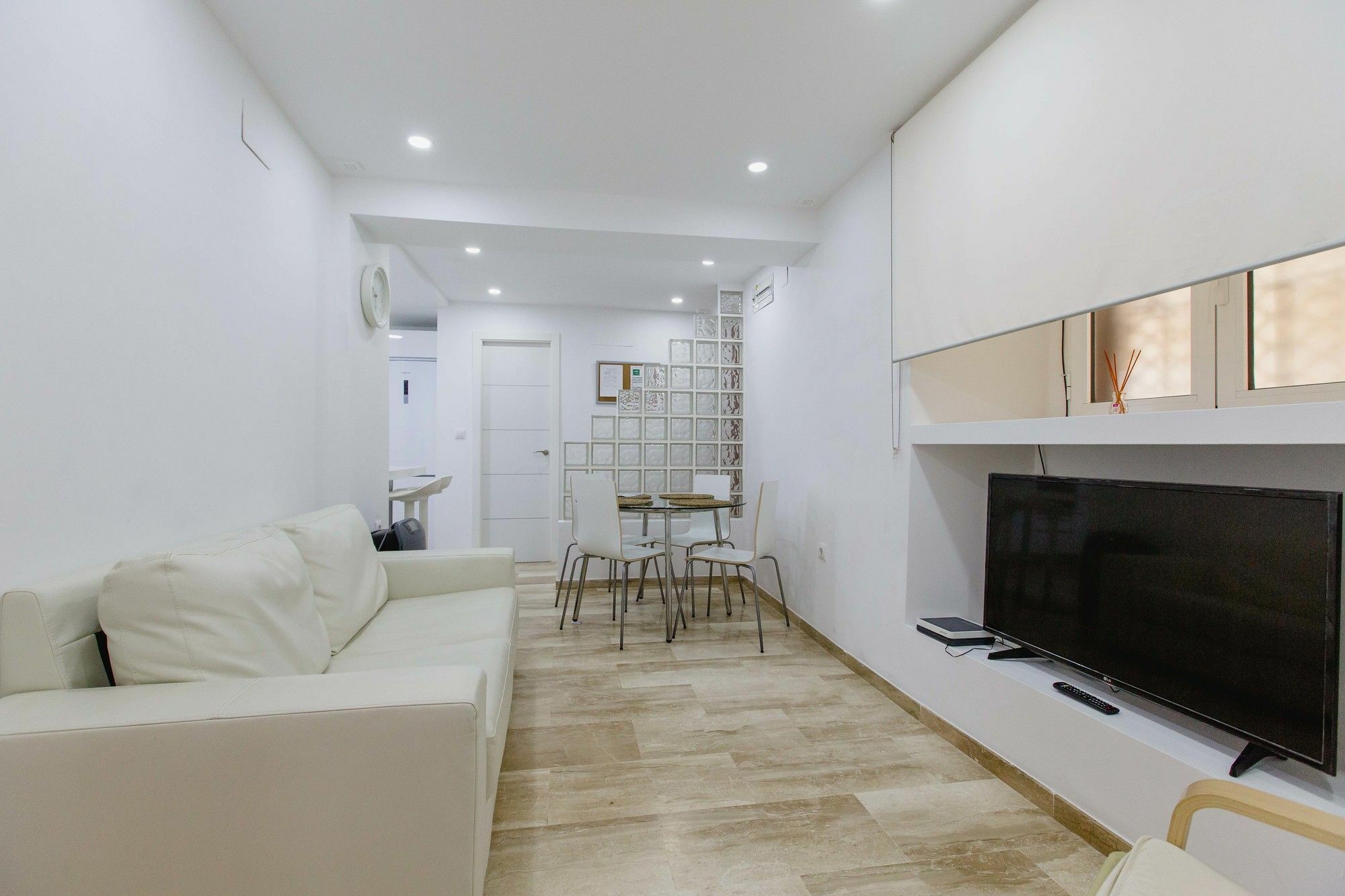 Apartamento La Merced กาดิซ ภายนอก รูปภาพ